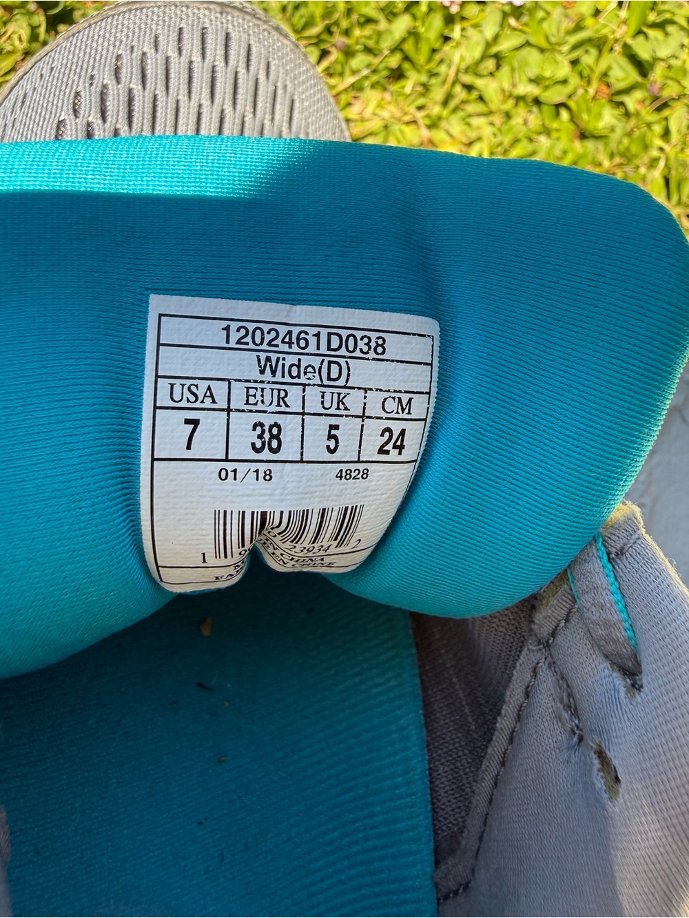 Brooks gray and teal women's running shoes - Picture 5 of 5